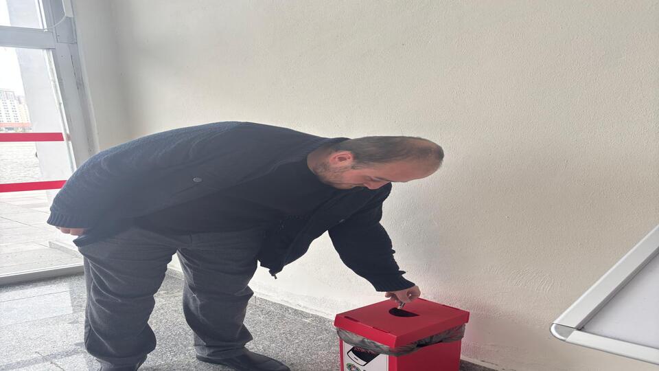 Kütüphanemizden Çevresel Sürdürülebilirlik Odaklı Atık Pil Toplama Projesi